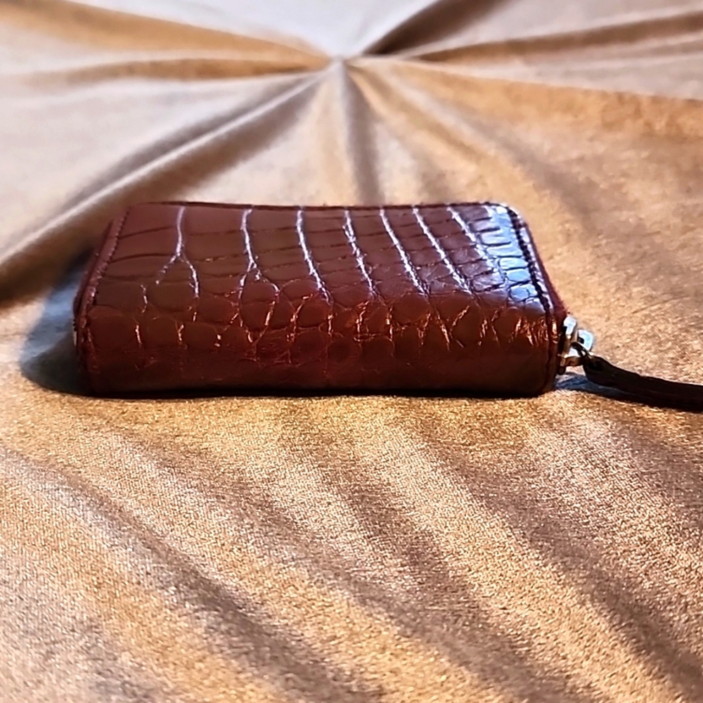 💥Authentic💥vintage GUCCI Leather Wallet In Burgundy - Picture 8 of 11